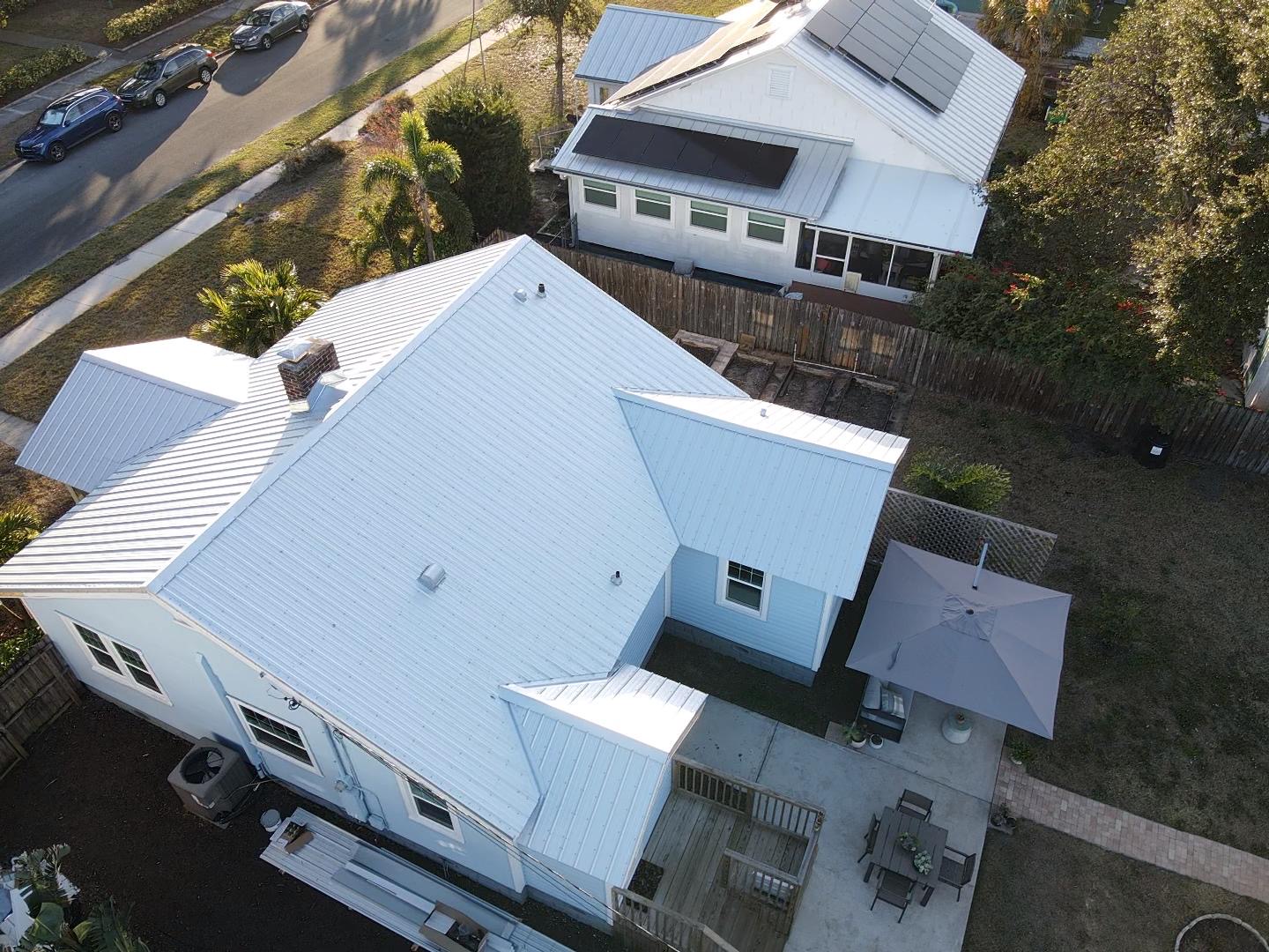 Metal roofing panel alignment and fastening detail